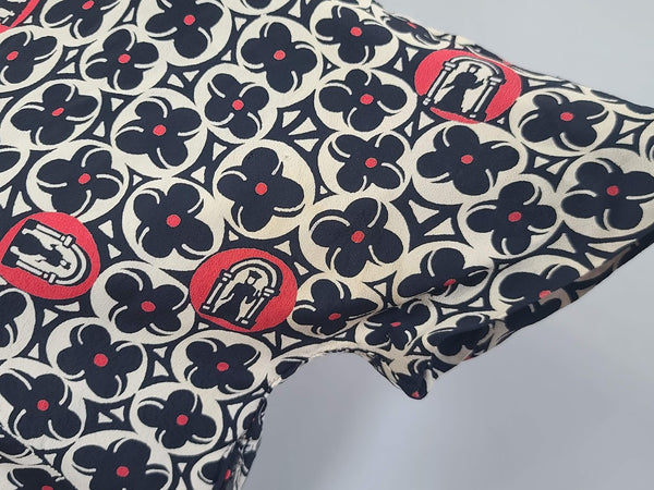 Flower and Person in Archway Novelty Print Dress <br> (B-41" W-28" H-41")