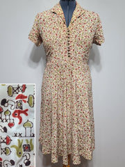 Elephant Novelty Print Dress <br> (B-44.5" W-38" H-49")