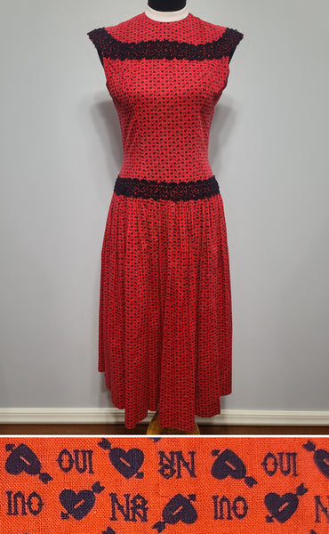 Vintage 1940s 1950s Heart Novelty Print French Oui Non Dress