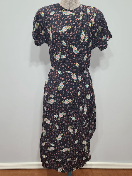 Flower and Leaf Print Cold Rayon Dress <br> (B-36" W-28" H-37")