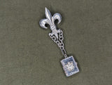 Fleur-de-lis Sweetheart Army Locket Pin