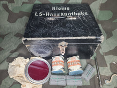 Kleine LS-Hausapotheke with Some Contents