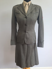 Women's Marine Uniform: Jacket, Skirt, Blouse & Tie Named <br> (B-36" W-25" H-37")