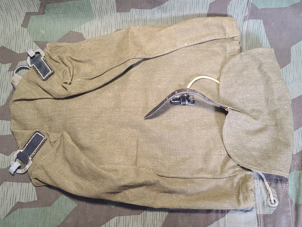 WWII German Rucksack M44 Back Pack Missing Zelt Straps