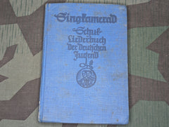 Singkamerad School Song Book of the German Youth