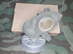 Volksgasmaske Luftschutz Gas Mask in Box VM40