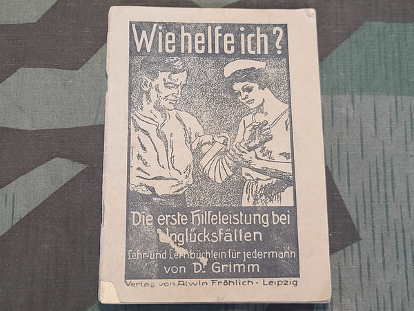 Wie Helfe Ich? First Aid Book 1939 with Feldpost Number (and Poison Gas Info)