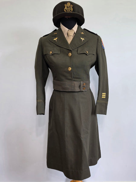 WWII US Army Nurse Uniform Grouping: Ike Jacket, Skirt, Hat, Blouse & Tie