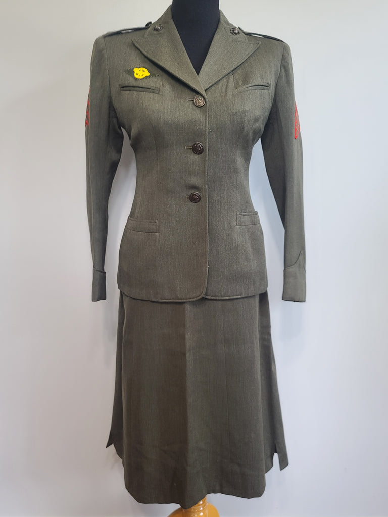 marine corps dress blues female Women's US Marines Uniform: Jacket and Skirt