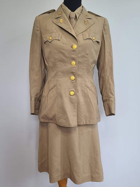 Khaki WAC Officer's Uniform: Jacket, Skirt, Blouse, Tie <br> (B-37.5" W-30.75" H-40.5")
