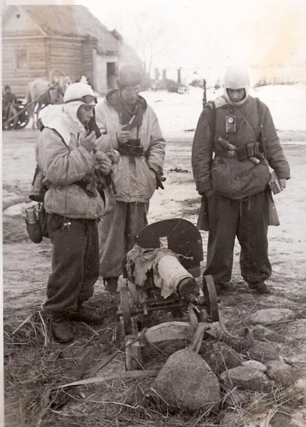 Pertrix Flashlight No 679L AS-IS NOT WORKING