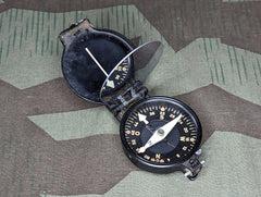 WWII German Wehrmacht Compass clk (AS-IS)