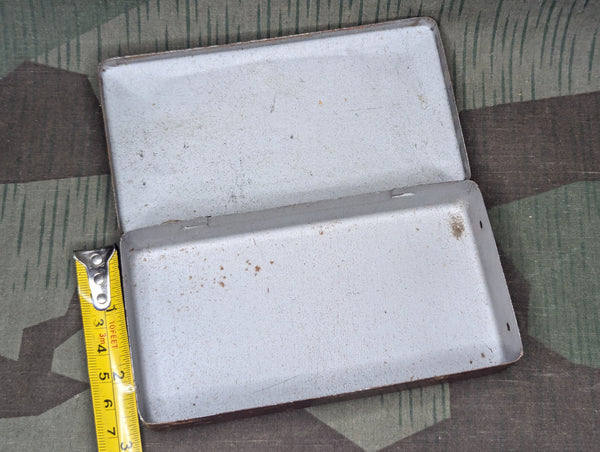 Phyllis Loose Tobacco Tin
