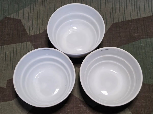 Mondamin Pudding Form and Measuring Cups (Set of 3)