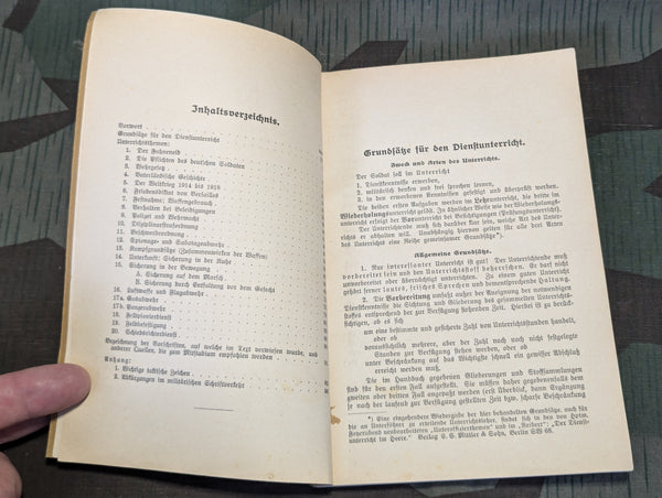 Offizierthemen 1938 Officer's Training Handbook