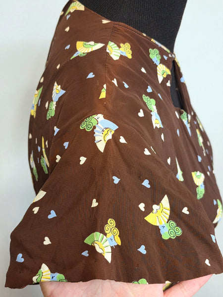 Cold Rayon Lady and Fan Novelty Print Dress <br> (B-36" W-27" H-35")