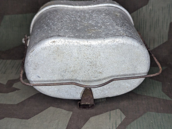 Matching CFL41 Wehrmacht Mess Kit