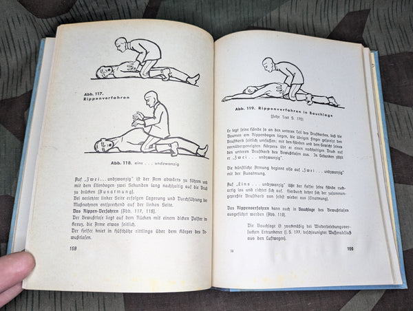 DRK Erste Hilfe First Aid Book 1939