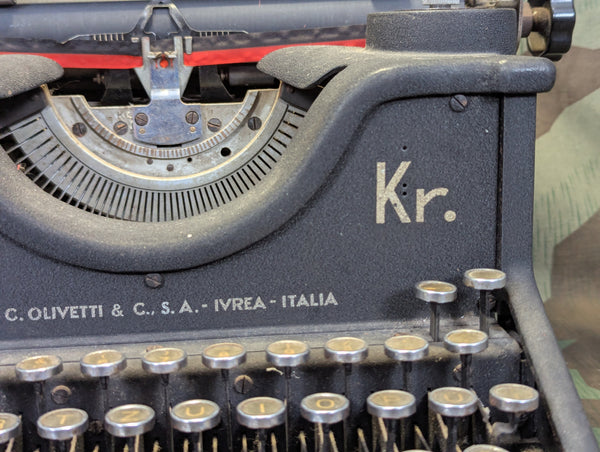 Olivetti M40 Simplified Kriegsausführung Italian German Typewriter (Needs Work)