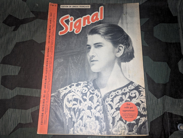April 1941 Signal Magazine in French No. 8 (Reichsbank, Party Uniforms, Travel, Etc)