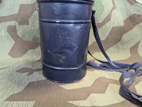 VM40 Volksgasmaske in Canister