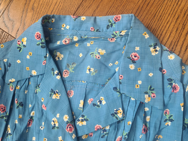 Blue Flower Print Dress and Belt <br> (B-41" W-36" H-44")