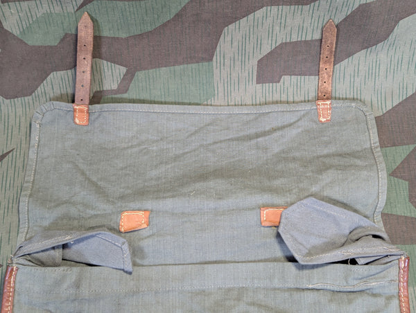 Early M31 Clothing Bag Unissued