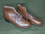 Women's Army Boots (Size 7 1/2 AA)