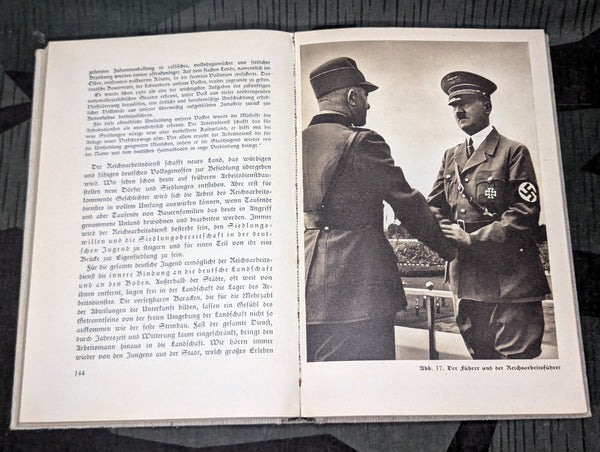Spaten und Ähre Youth Arbeitsdienst Book 1939