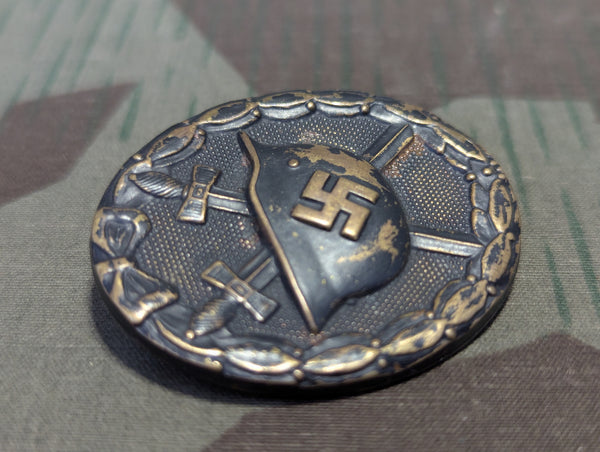Original 2nd Pattern Black Wound Badge