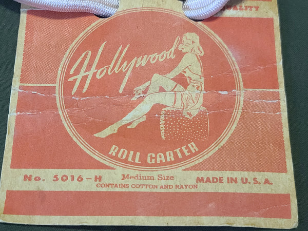 Roll Garter on Card