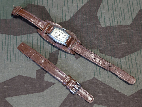 Bifora Men's Wristwatch 15 Jewels DRGM with Extra Band