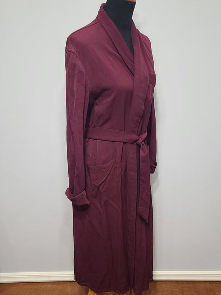 Men's Maroon Robe (Medium)