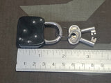 German Lock with 2 Keys Wreath Design