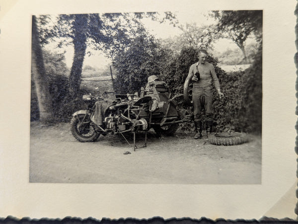 German Photo Album Wehrdienst-Ehrendienst Full Album (81 photos)