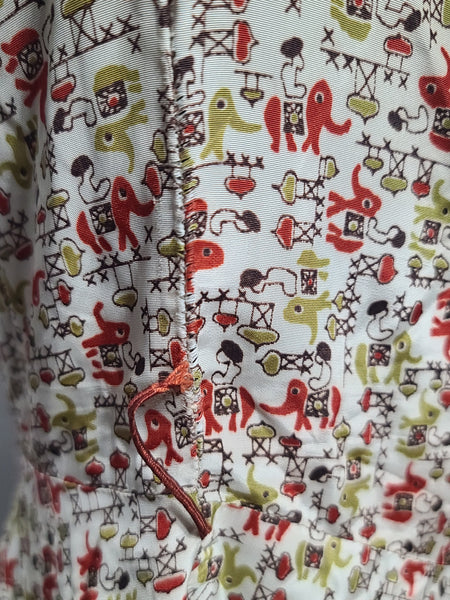 Elephant Novelty Print Dress <br> (B-44.5" W-38" H-49")