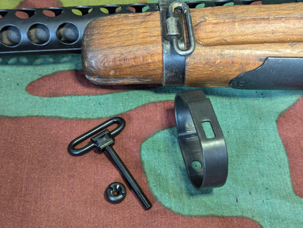 Beretta 38A, Stud /Sling Loop Assembly
