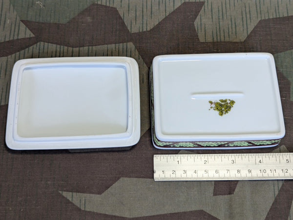 Reproduction 1886 Hanove Pionier Porcelain Keepsake Box