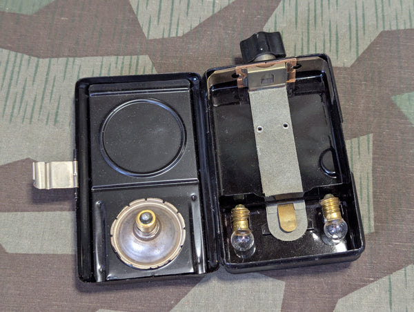 Daimon Wehrmacht Flashlight Wire Button Loop