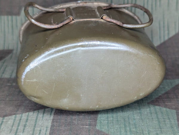 Very Nice Mis-Matched Canteen
