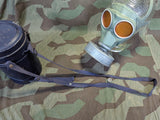 VM40 Volksgasmaske in Canister