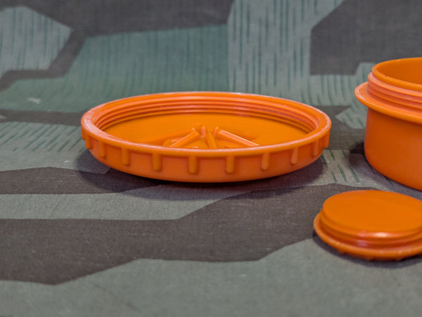 Original Orange Salt Shaker Dish Salzstreuer