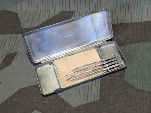 Med Waarenhaus Incomplete Smallpox Vaccine Set