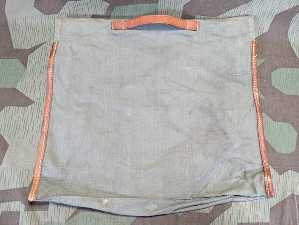 Early M31 Clothing Bag Unissued