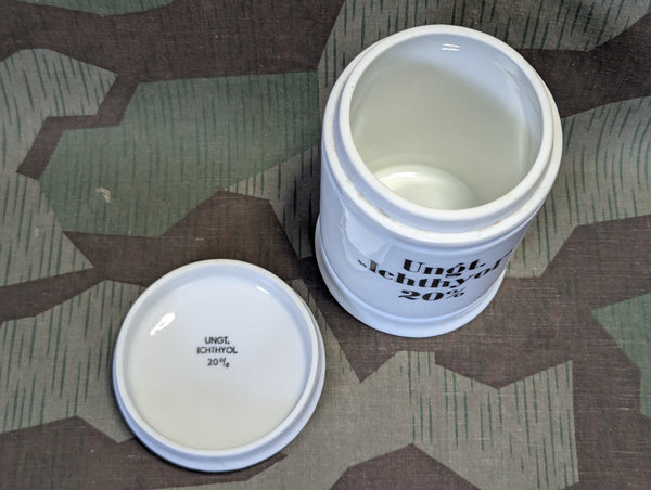 Apothecary Container for Ungt. Ichthyol 20% Ointment