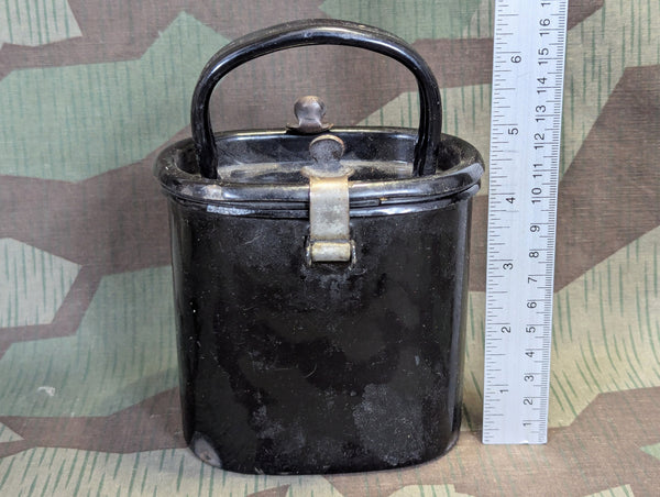 Black Enamel Food Container with Handle Sfinx