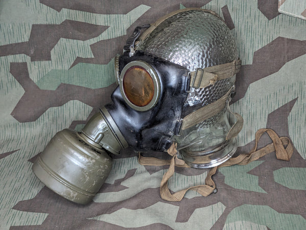 M38 Gas Mask in Late War Can with Lenses, Cloth, and Retainer