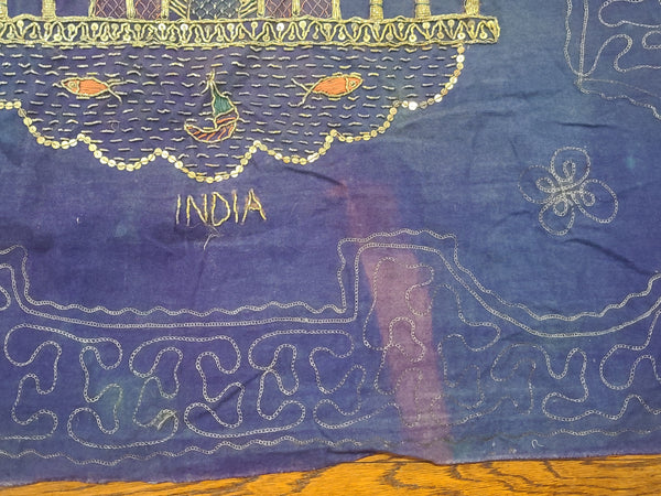 Taj Mahal India CBI Souvenir Fabric Set