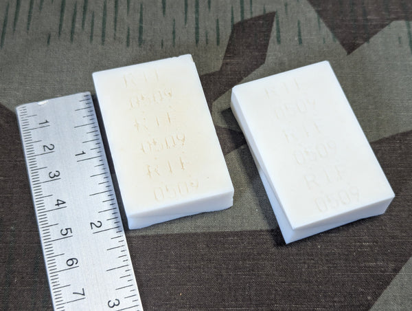Reproduction Seife Container and RIF Soap