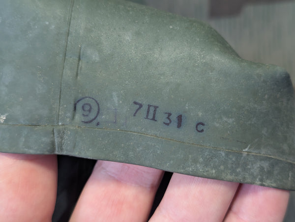 VM37 Volksgasmaske Luftschutz Gas Mask Hood Type